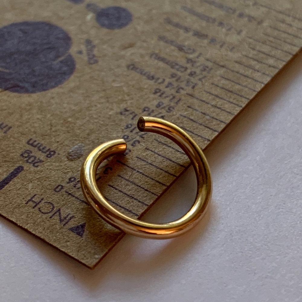 14K Yellow Gold-Fill Conch Seam Ring 10mm
